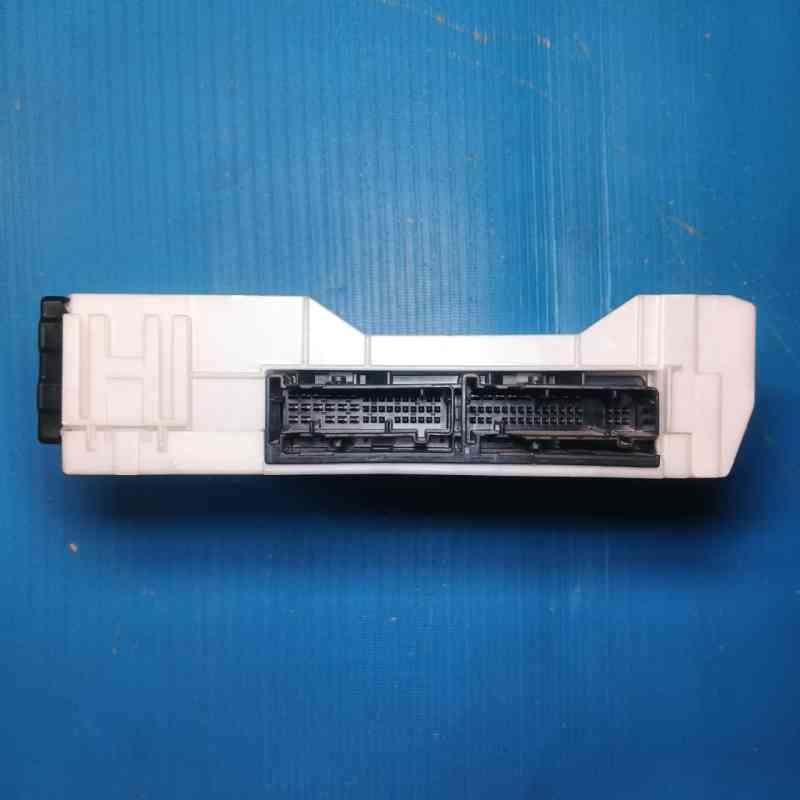 Fuse Box Toyota Innova/Kijang 2022 82730-V5100 1H CVT Bensin