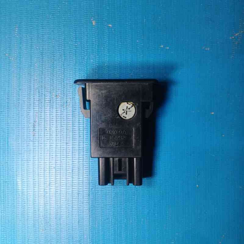 Switch Saklar Tombol TRC Lexus IS XE1 15A412