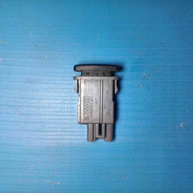 Switch Moved to Panel Left 156935