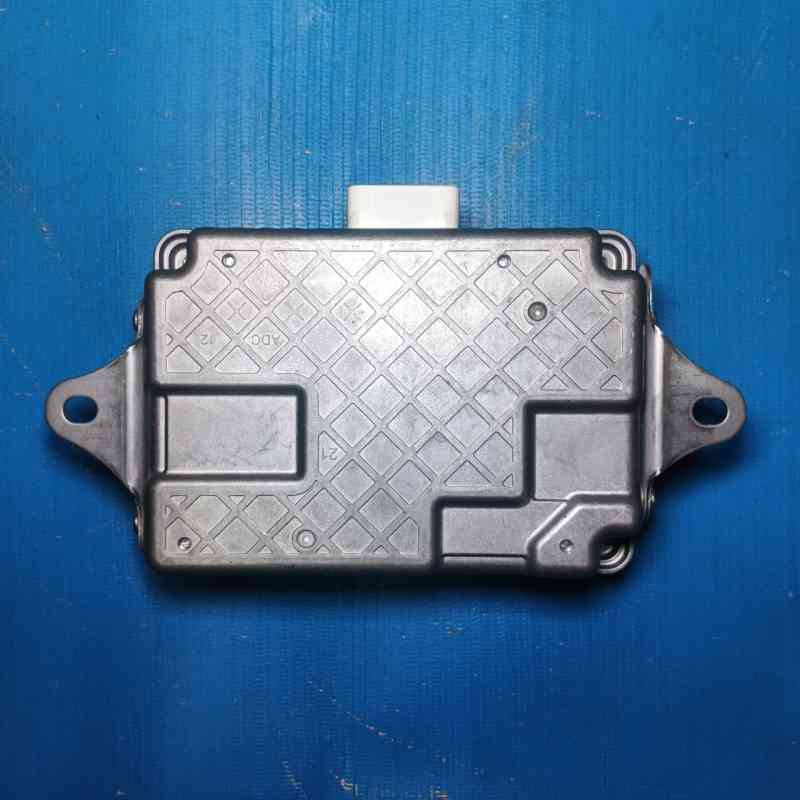 Controller Diverse Voltage Inverter Toyota Fortuner, Hilux 2016 - 2024 86210-71010 23423670240