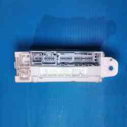 Fuse Box Toyota Alphard Vellfire 2008-2009 82730-58050B 1115